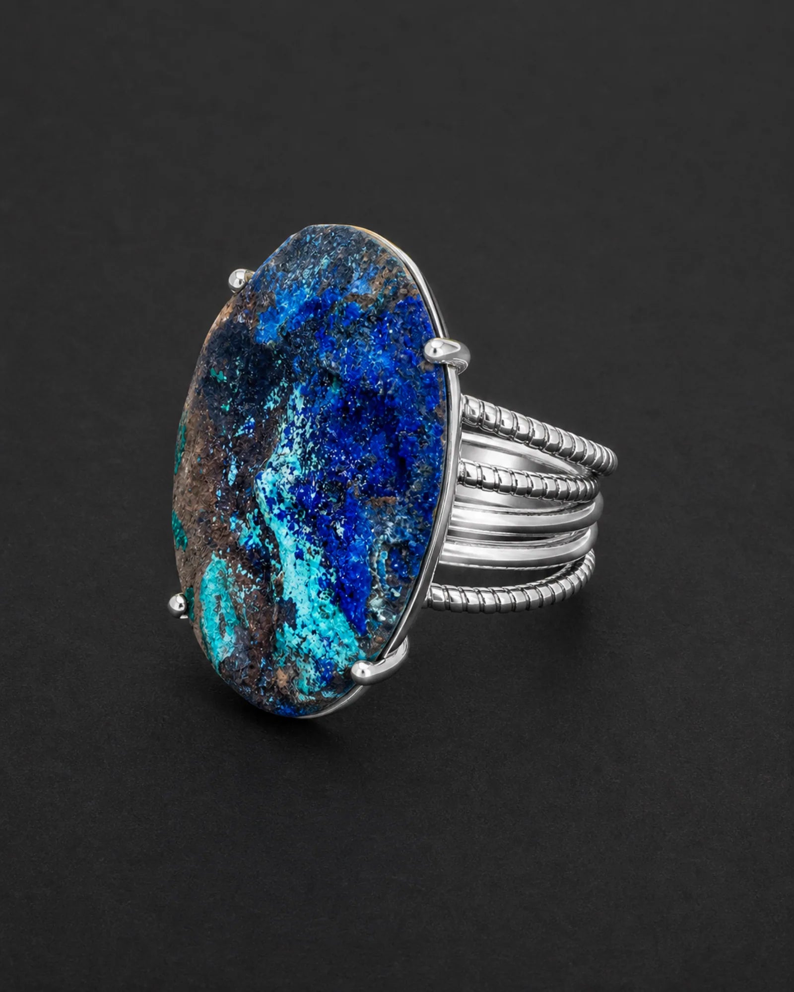Blue Current Ring — JR01-000 — three-quarter construction view