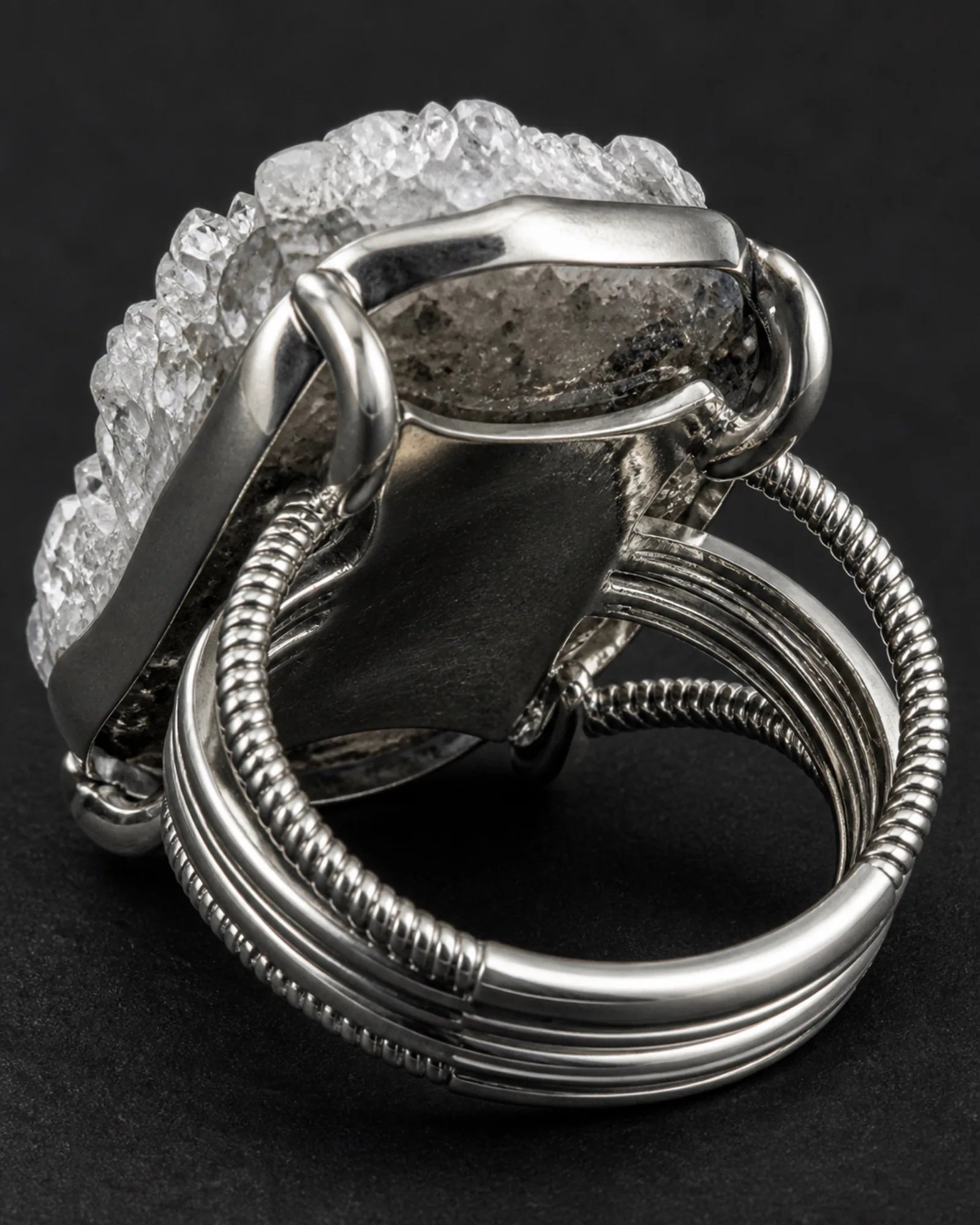Clear Crest Ring — JR01-001 — setting and construction detail