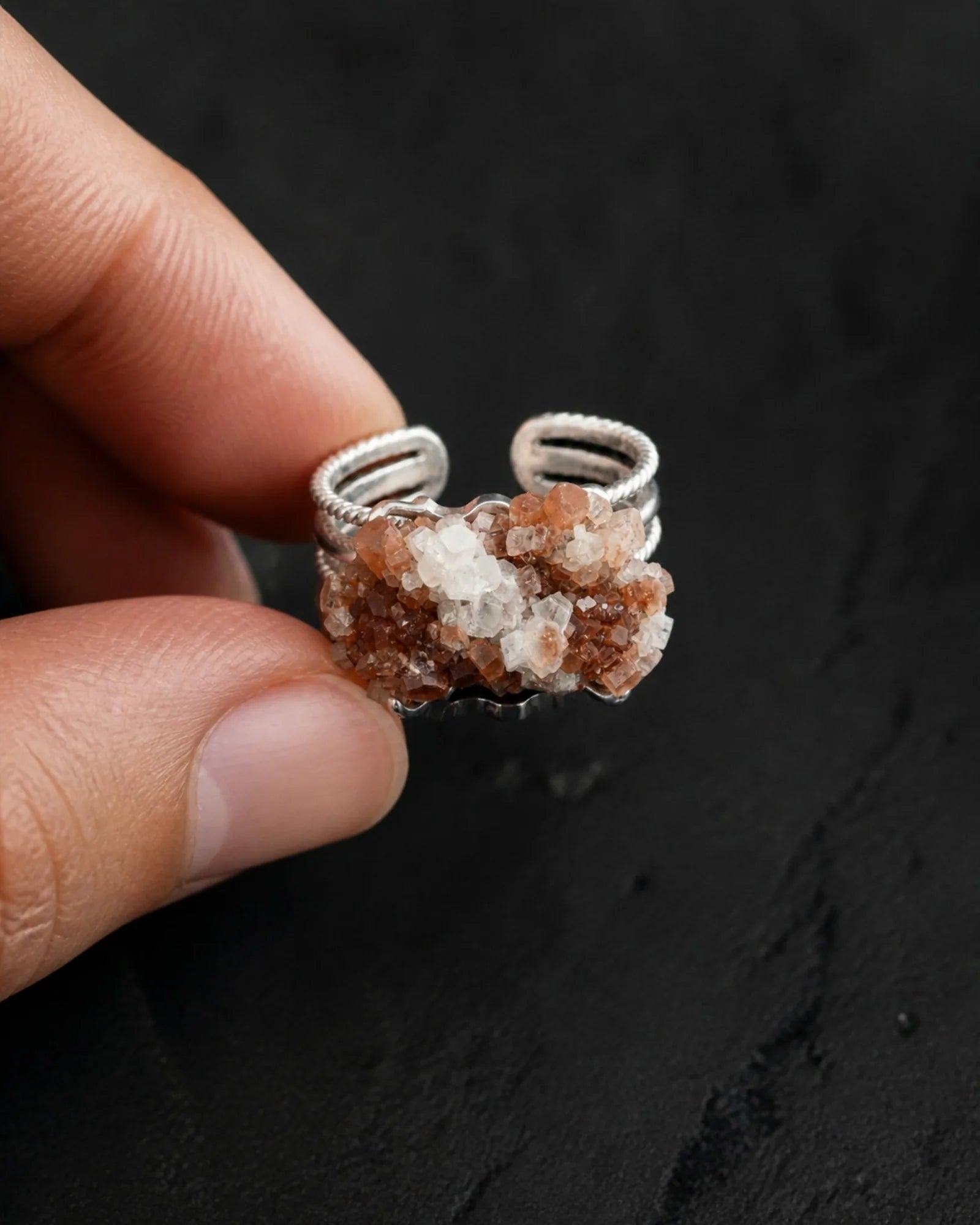 Warm Cluster Ring — JR01-016 — claim moment