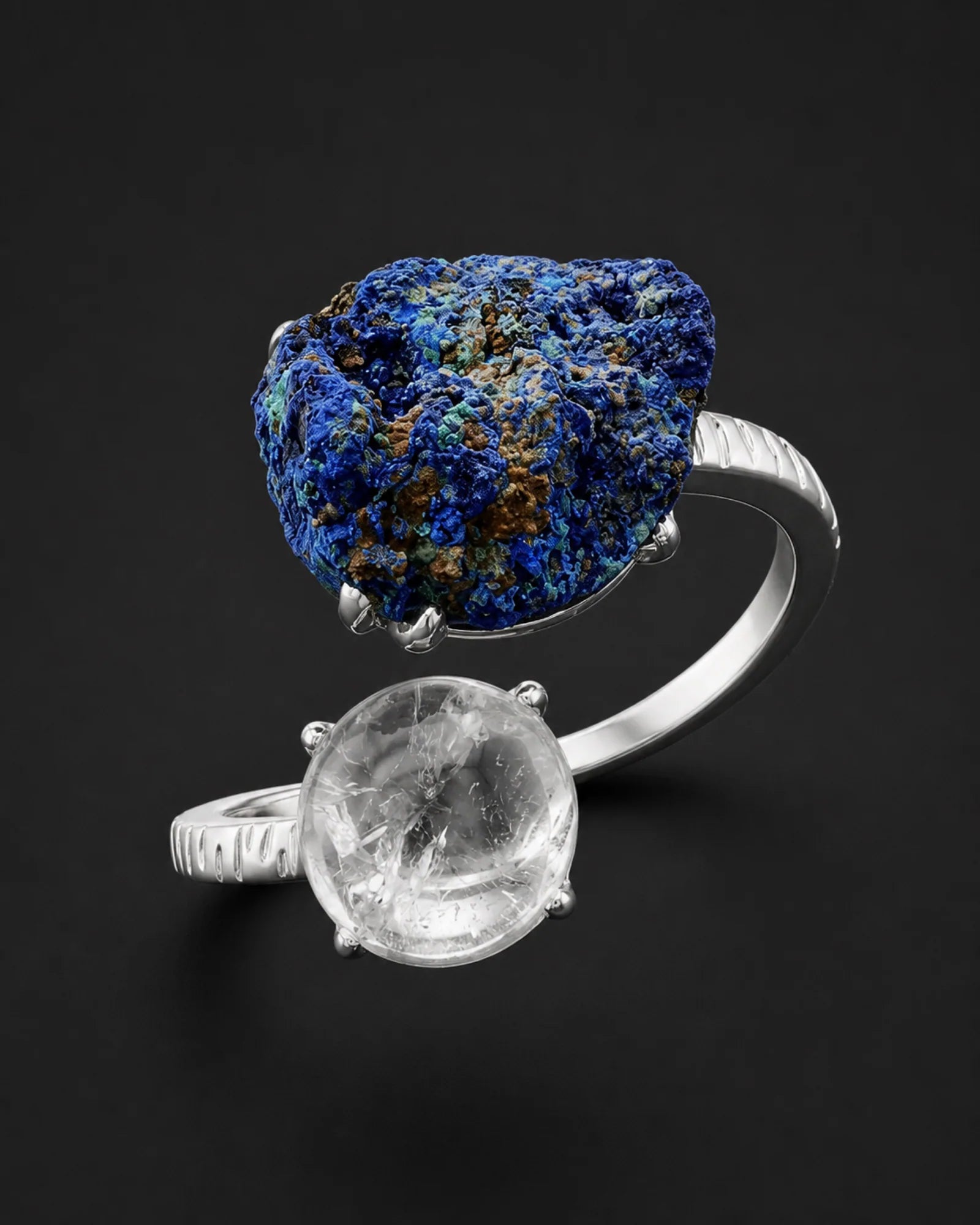 Blue Pocket Ring — JR01-019 — three-quarter construction view