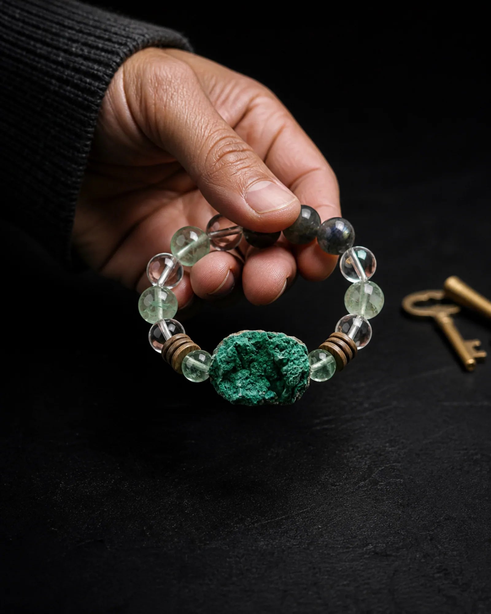 Green Anchor Bracelet — SL01-002 — claim moment