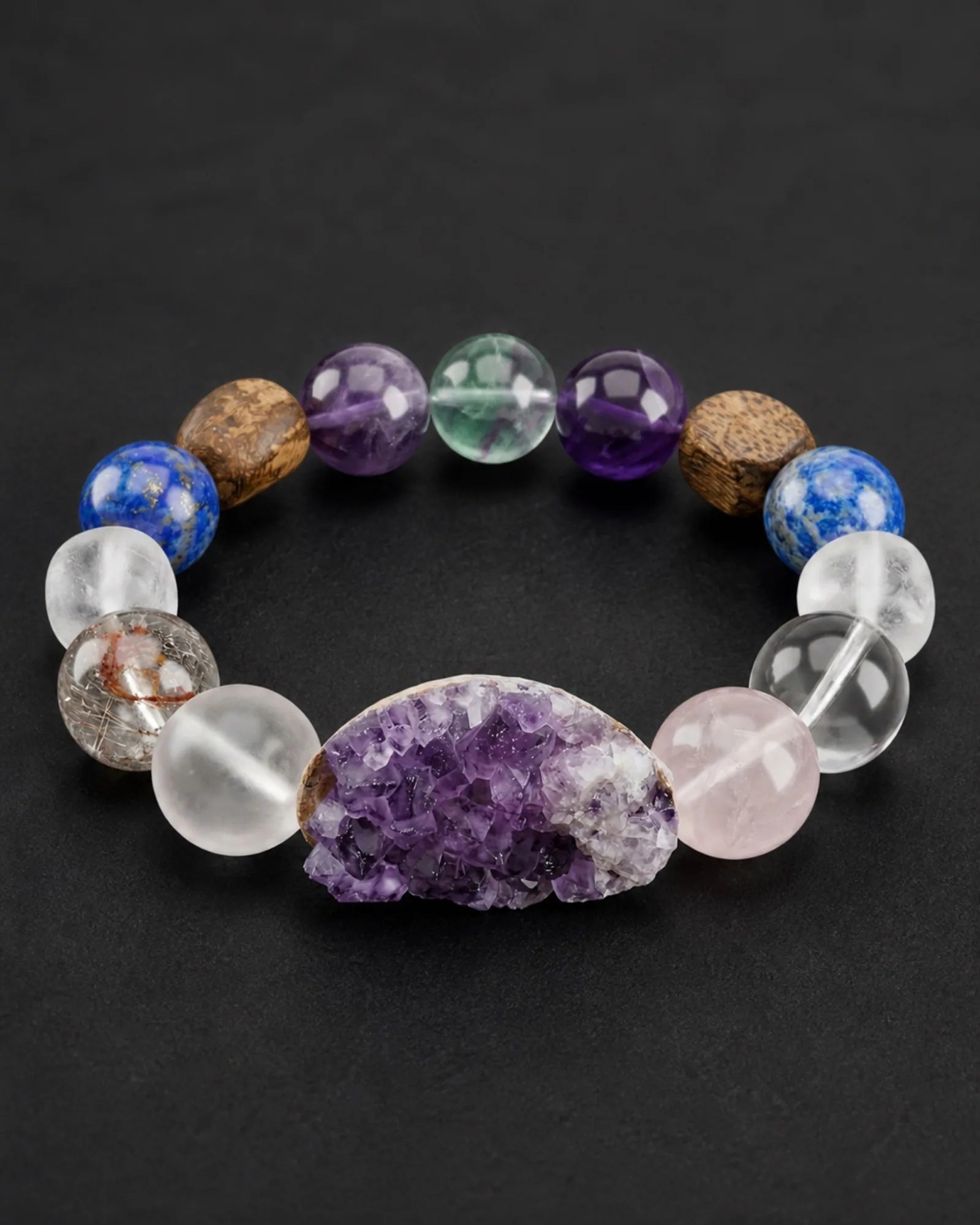 Violet Compass Bracelet — SL01-018 — three-quarter construction view